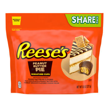 Reeses Peanut Butter Pie Miniature cups with graham cracker pieces
